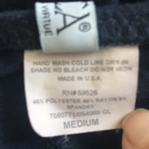 Women’s halter built in bra top dress - Picture 6 of 6